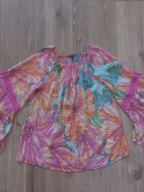 Unique Spectrum Tropical Floral Bell Sleeve Smocked Top Small Peasant Fairy Boho